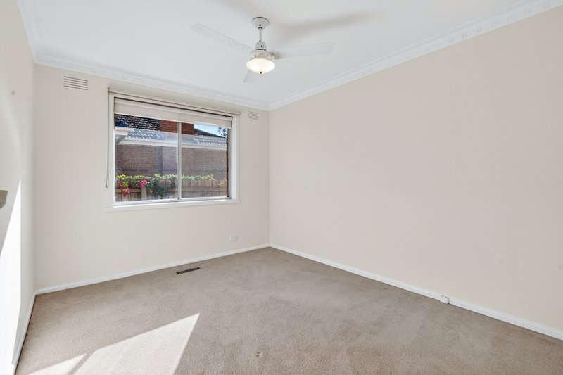 Photo - 185 Mcbryde Street, Fawkner VIC 3060 - Image 4