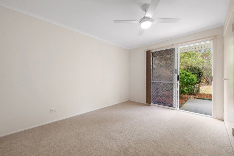 Photo - 18/5 Rowe Close, Wishart QLD 4122 - Image 5