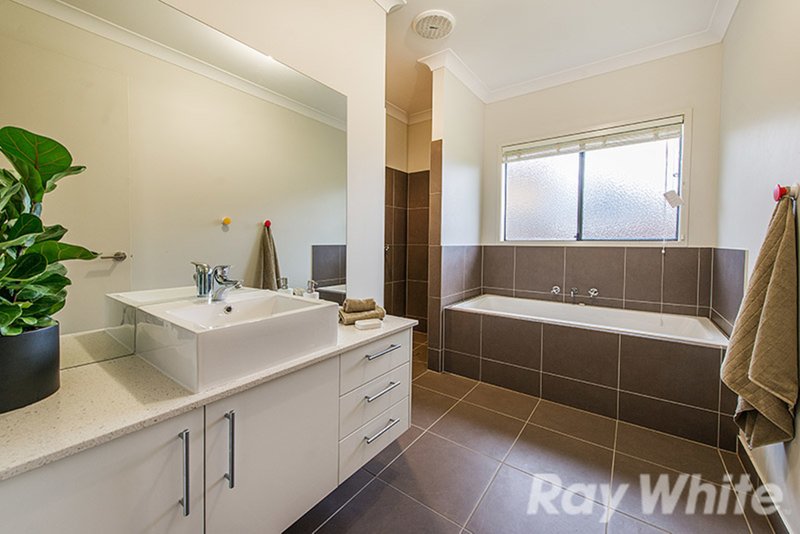 Photo - 185 Settlers Run, Botanic Ridge VIC 3977 - Image 11