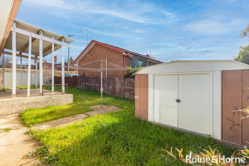 Photo - 185 Seymour Street, Bathurst NSW 2795 - Image 18