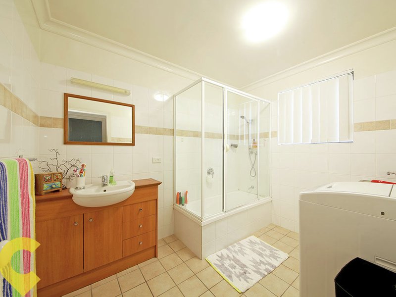 Photo - 1/85 Stevenson Street, Ascot QLD 4007 - Image 12