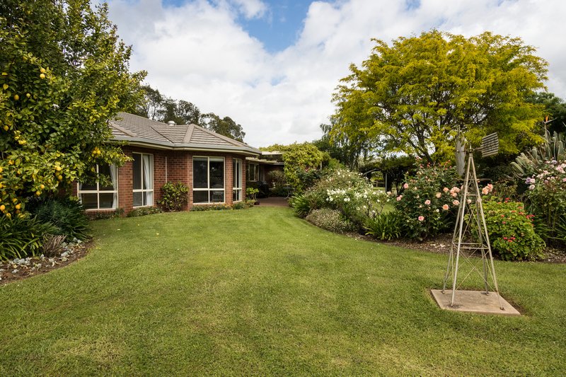 Photo - 185 Stewart Road, Tatura VIC 3616 - Image 23