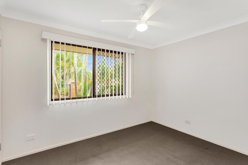 Photo - 1/85 Treeview Drive, Burleigh Waters QLD 4220 - Image 11