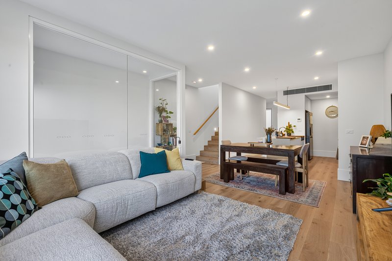 Photo - 185 Williamstown Road, Port Melbourne VIC 3207 - Image 2