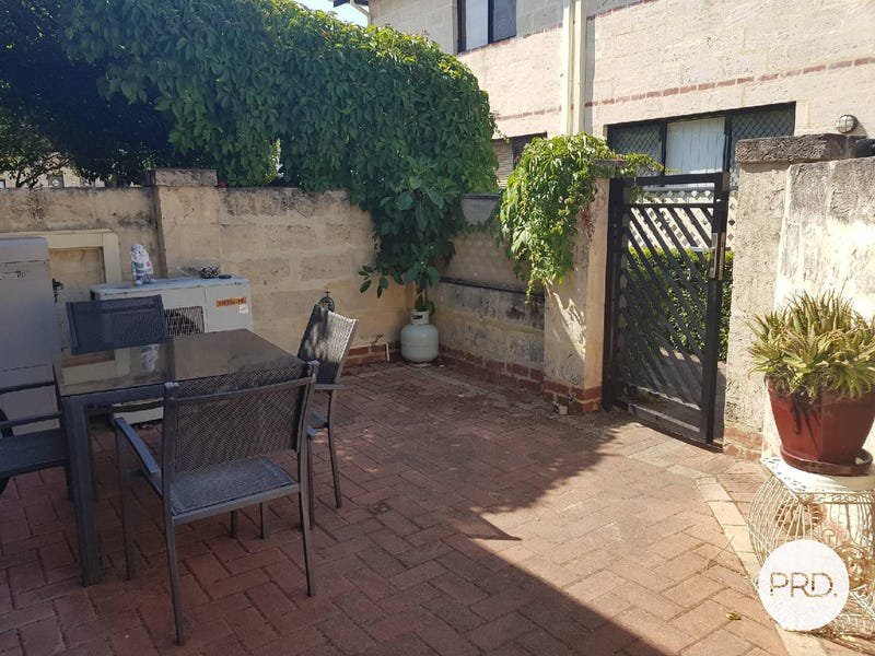 Photo - 18/500 Beaufort Street, Highgate WA 6003 - Image 2
