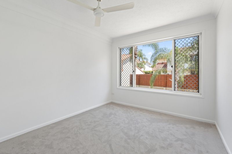 Photo - 18/51 Cottesloe Drive, Robina QLD 4226 - Image 10