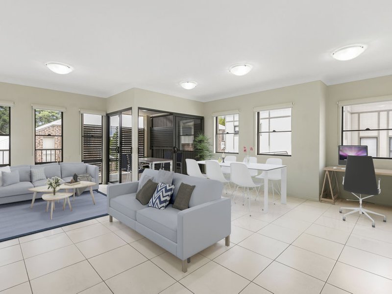 Photo - 18/51 Daniells Street, Carina QLD 4152 - Image 3