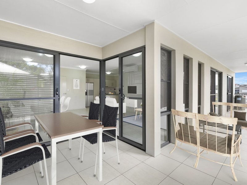 Photo - 18/51 Daniells Street, Carina QLD 4152 - Image 5