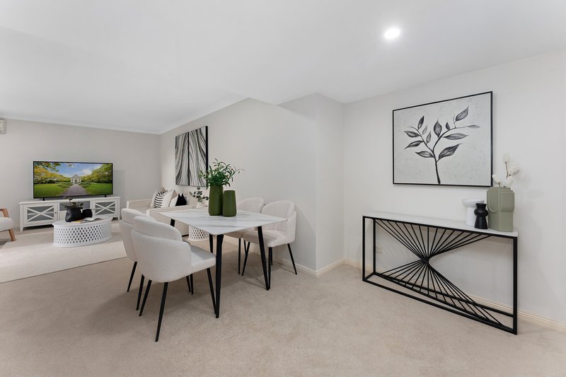 Photo - 18/552-554 Pacific Highway, Chatswood NSW 2067 - Image 3