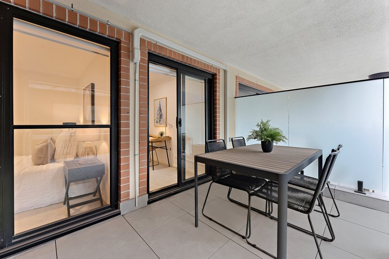 Photo - 18/552-554 Pacific Highway, Chatswood NSW 2067 - Image 5