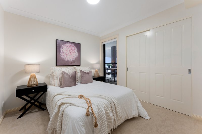 Photo - 18/552-554 Pacific Highway, Chatswood NSW 2067 - Image 7