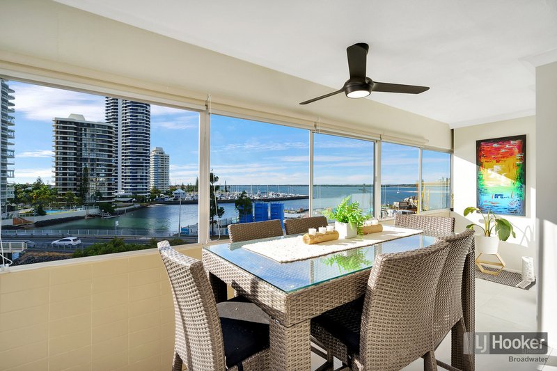 Photo - 18/554 Marine Parade, Biggera Waters QLD 4216 - Image 2