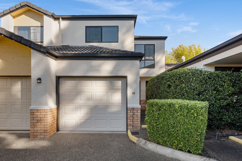 Photo - 18/589 Beams Road, Carseldine QLD 4034 - Image 1