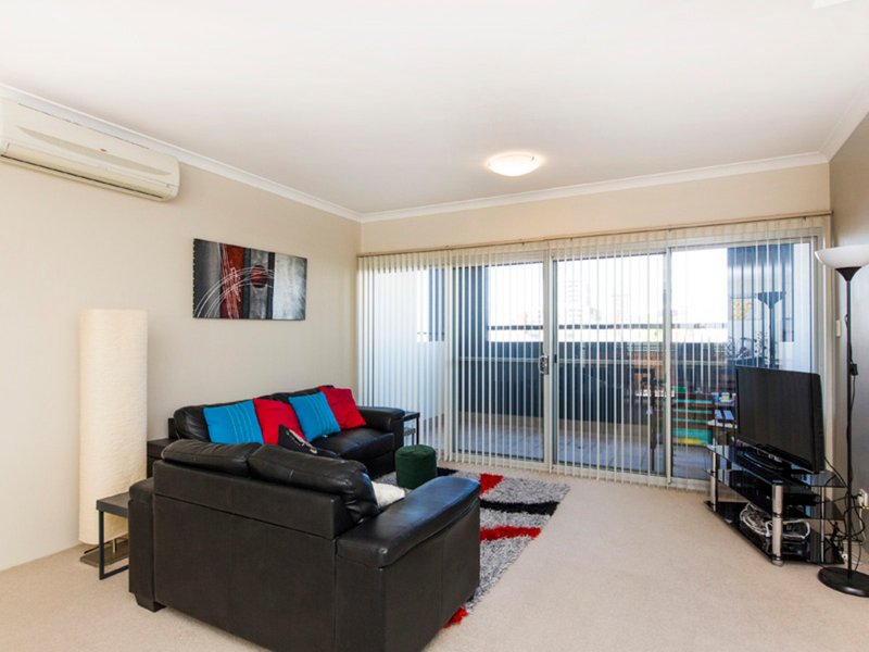 Photo - 18/59 Brewer Street, Perth WA 6000 - Image 9