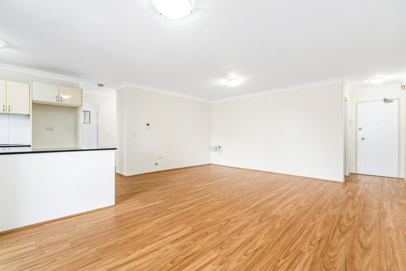 Photo - 18/6-8 Hargrave Road, Auburn NSW 2144 - Image 6