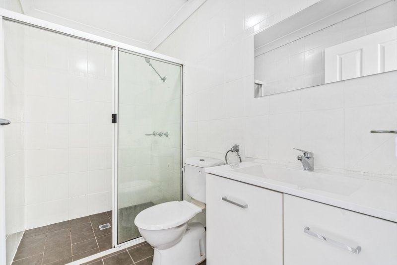 Photo - 18/6-8 Hargrave Road, Auburn NSW 2144 - Image 9