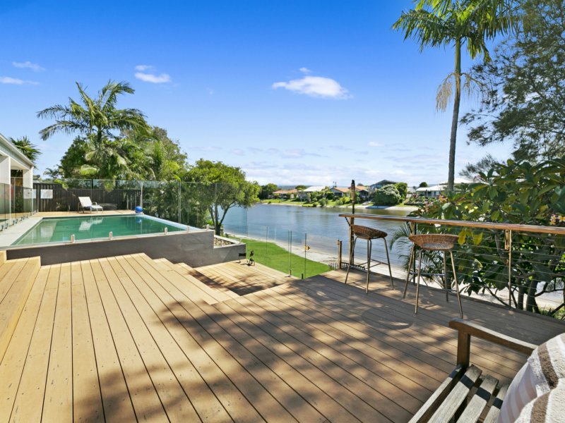 Photo - 186 Acanthus Ave , Burleigh Waters QLD 4220 - Image 14