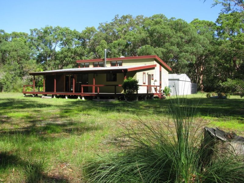 Photo - 186 Beach Road, Mitchells Island NSW 2430 - Image 17