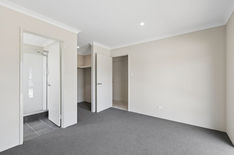 Photo - 186 Beachside Parade, Yanchep WA 6035 - Image 8