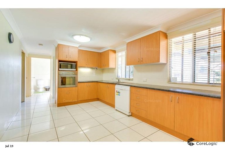 Photo - 186 Drews Road, Loganholme QLD 4129 - Image 3