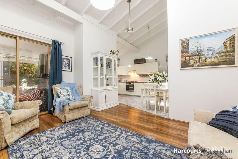 Photo - 18/6 Edeline Street, Spearwood WA 6163 - Image 4