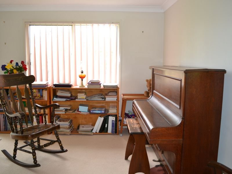 186 Edinburgh Drive, Mount Hallen QLD 4312 Real Estate Industry Partners