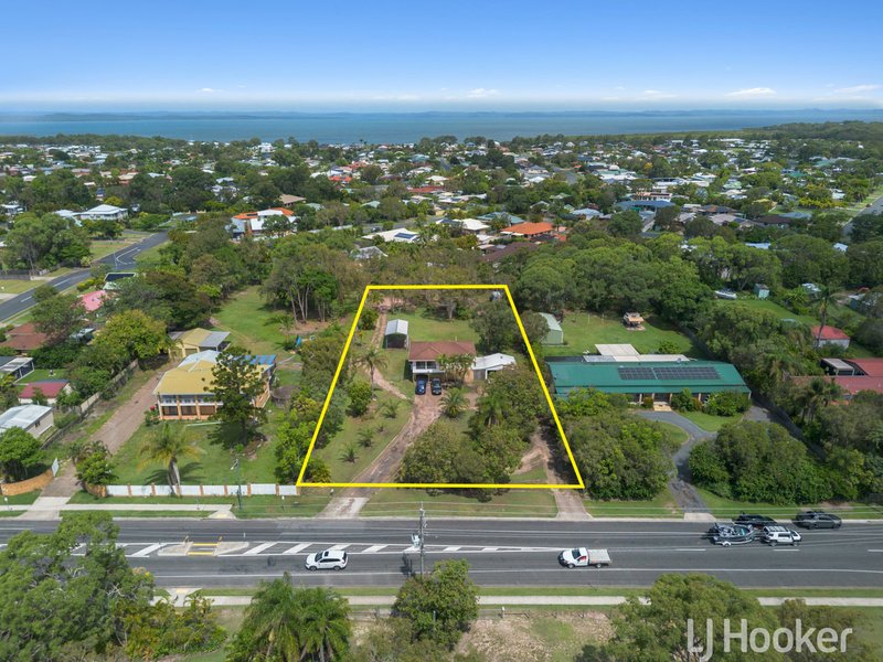 Photo - 186 Elizabeth Street, Urangan QLD 4655 - Image 3