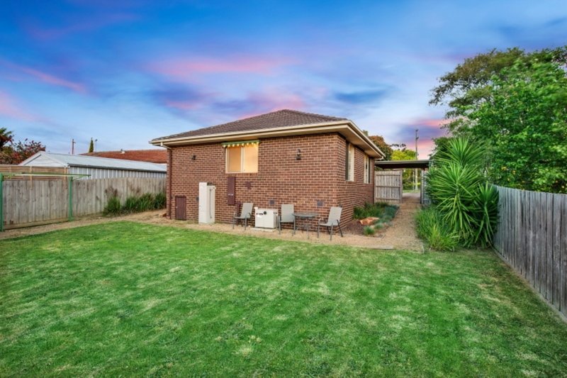 Photo - 186 Karingal Drive, Frankston VIC 3199 - Image 8