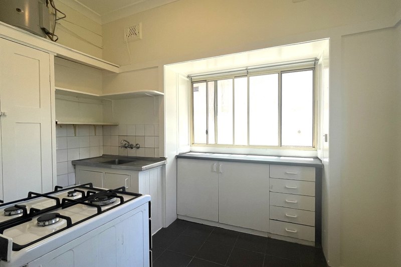 Photo - 1/86 Liverpool Road, Summer Hill NSW 2130 - Image 2