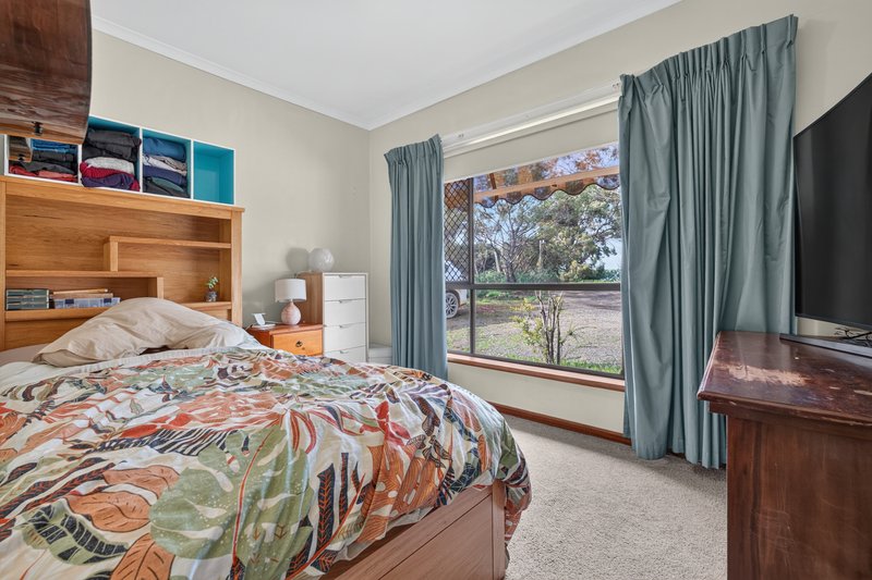 Photo - 186 Mackereth Road, Templers SA 5371 - Image 3