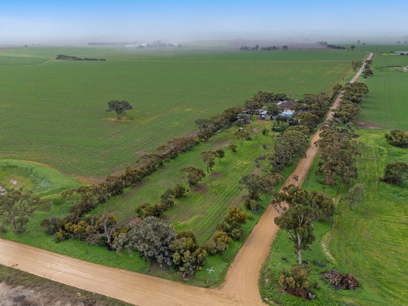 Photo - 186 Mackereth Road, Templers SA 5371 - Image 17