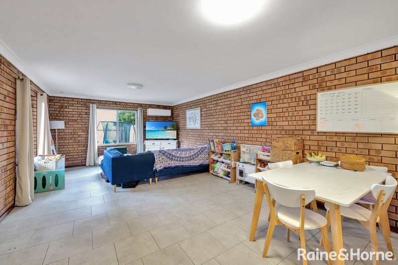 Photo - 186 Mckay Street, Nowra NSW 2541 - Image 2