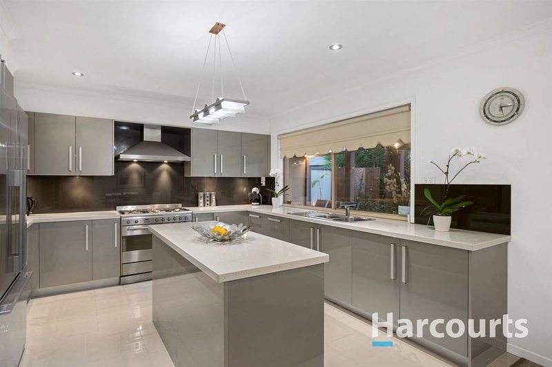 Photo - 186 Murrindal Drive, Rowville VIC 3178 - Image 2