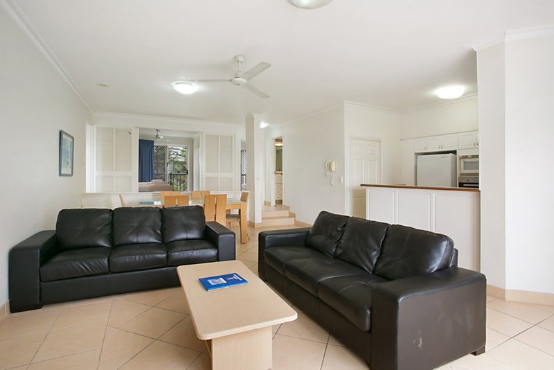 Photo - 18/6 Northcliffe Terrace, Surfers Paradise QLD 4217 - Image 5