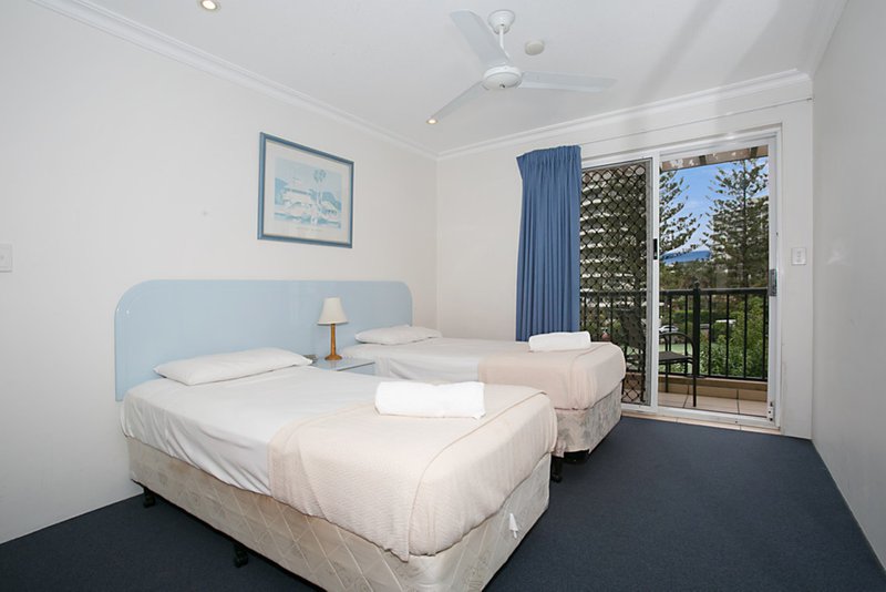 Photo - 18/6 Northcliffe Terrace, Surfers Paradise QLD 4217 - Image 7