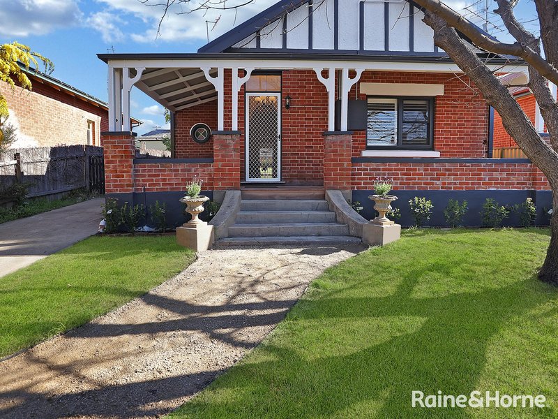 186 Rocket Street, Bathurst NSW 2795