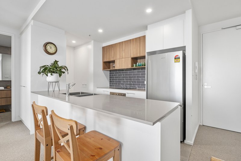 Photo - 186/15 Irving Street, Phillip ACT 2606 - Image 3