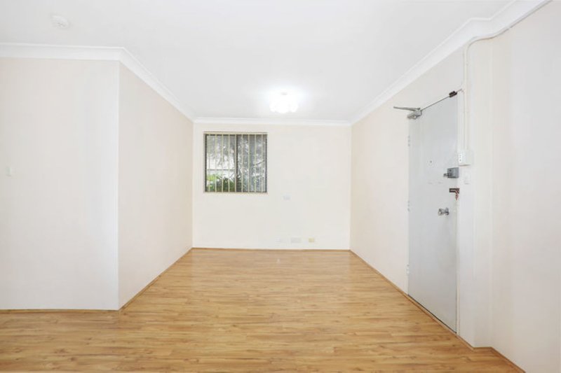 Photo - 18/62-66 Neil Street, Merrylands NSW 2160 - Image 3