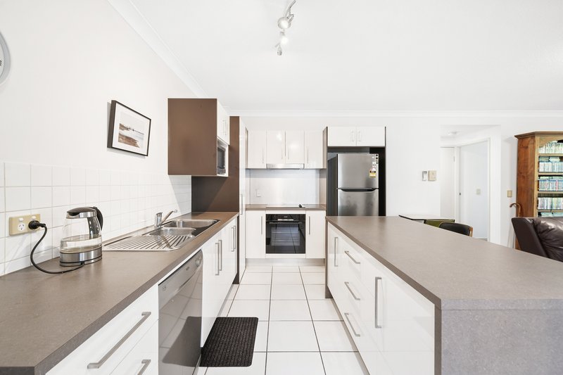 Photo - 18/63-65 John Street, Redcliffe QLD 4020 - Image 3