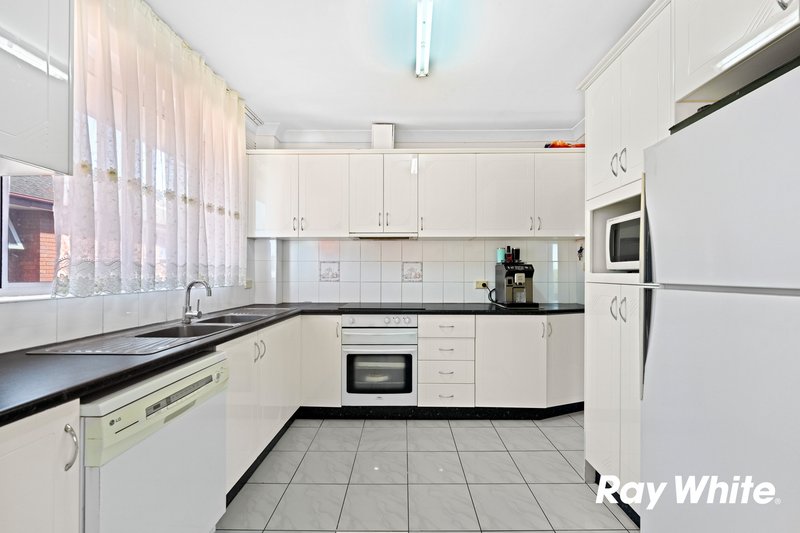 Photo - 18/63 Warren Road, Marrickville NSW 2204 - Image 6
