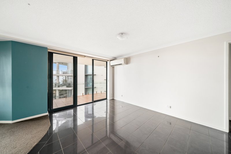 Photo - 18/69-71 Marine Parade, Redcliffe QLD 4020 - Image 7