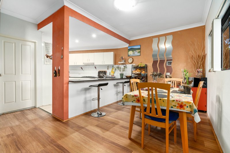 18/7-11 Kitchener Avenue, Regents Park NSW 2143