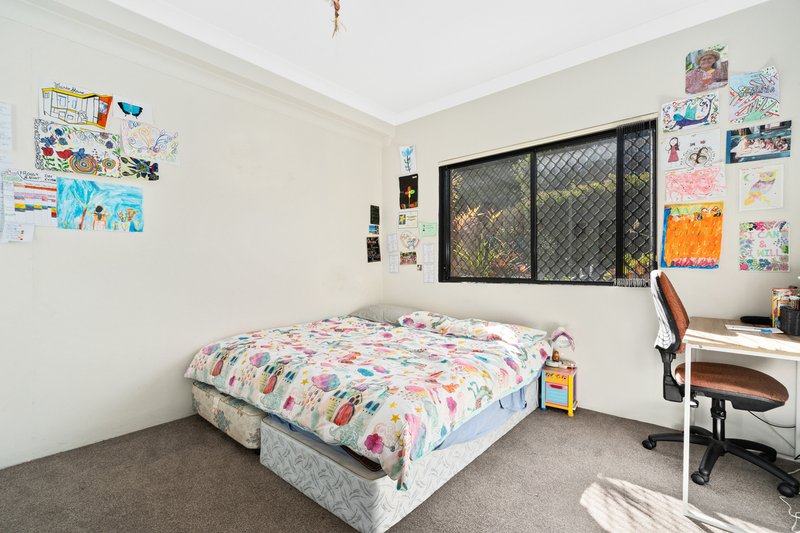 Photo - 18/7-11 Kitchener Avenue, Regents Park NSW 2143 - Image 9