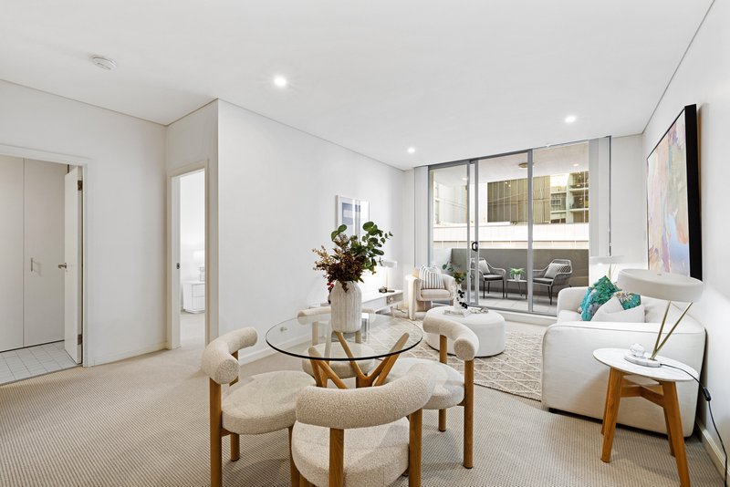 Photo - 18/7-15 Newland Street, Bondi Junction NSW 2022 - Image 2