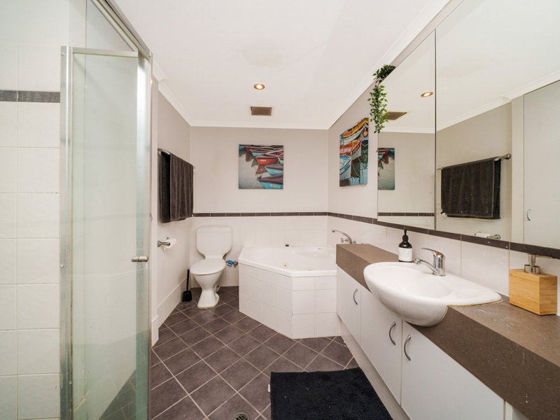 Photo - 18/7-9 Bennett Street, East Perth WA 6004 - Image 13