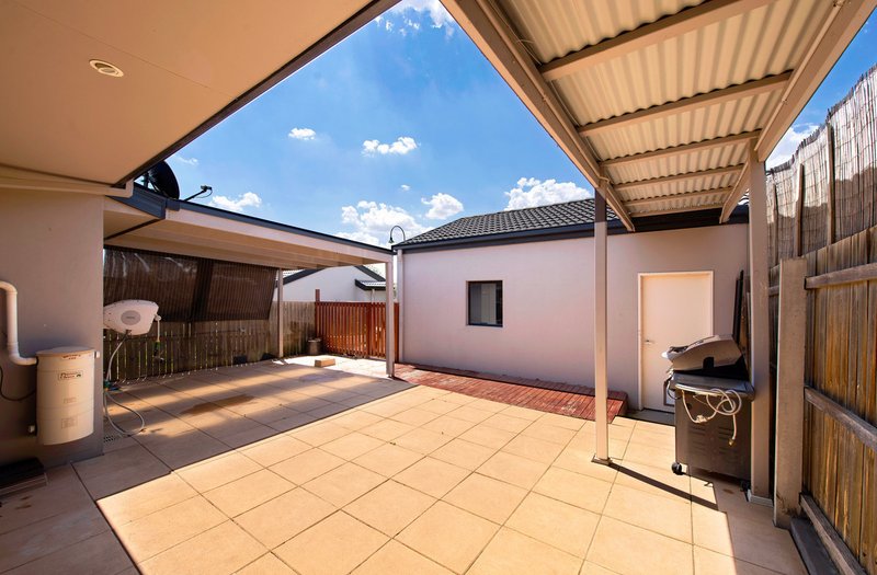 Photo - 187 Anthony Rolfe Avenue, Gungahlin ACT 2912 - Image 17