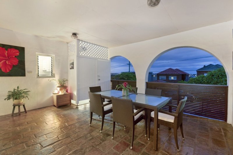 Photo - 1/87 Crown Road, Queenscliff NSW 2096 - Image 3