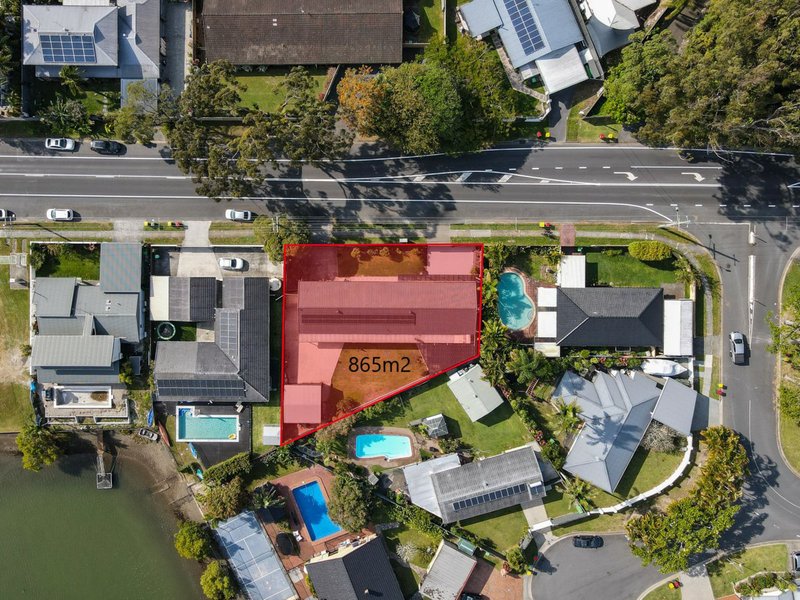 Photo - 187 Currumbin Creek Road, Currumbin Waters QLD 4223 - Image 6