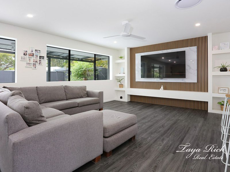 Photo - 187 Currumbin Creek Road, Currumbin Waters QLD 4223 - Image 21