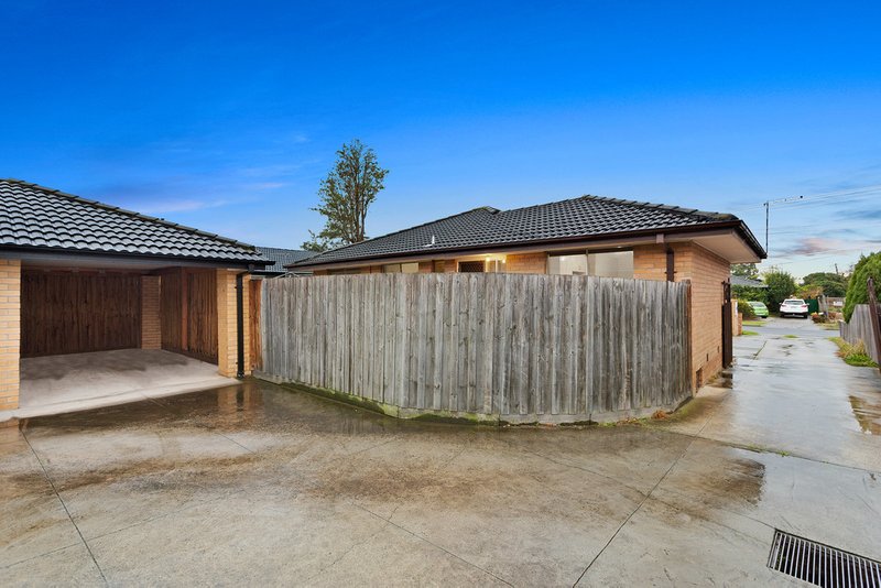 Photo - 1/87 Derrick Street, Lalor VIC 3075 - Image 10